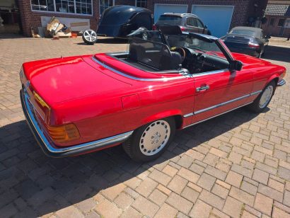 Schlossgarage Dumpe Südkirchen - Mercedes Benz 300 SL R107 Cabrio