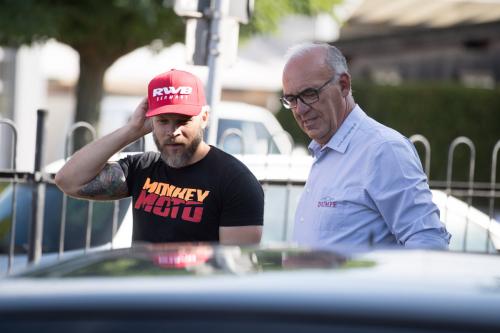Sidney Hoffmann bei der Schlossgarage in Südkirchen