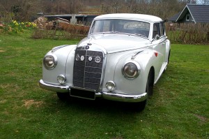 Mercedes-Benz 300 Adenauer W186