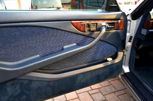 Mercedes-Benz 560 SEC C126