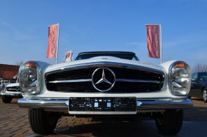Mercedes-Benz 230 SL Pagode W113