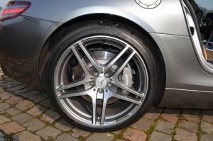 Mercedes-Benz SLS AMG Coupe