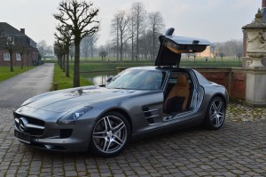 Mercedes-Benz SLS AMG Coupe